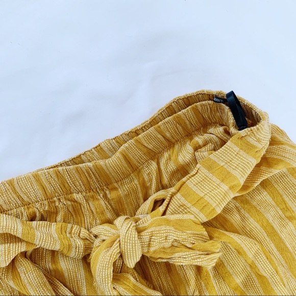 Forever 21 Striped Set Crop Top and Split-Leg Pant - Picture 13 of 16